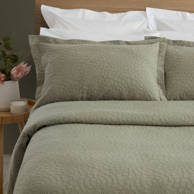 Cadiz Bedspread Set